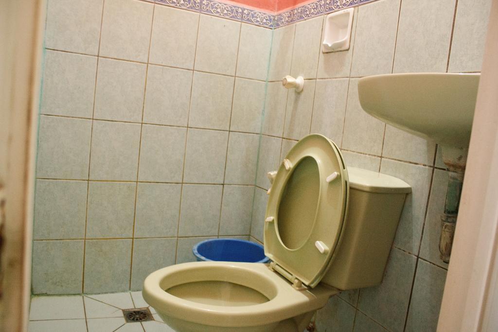 Gv Hotel - Maasin Maasin  Pokój zdjęcie