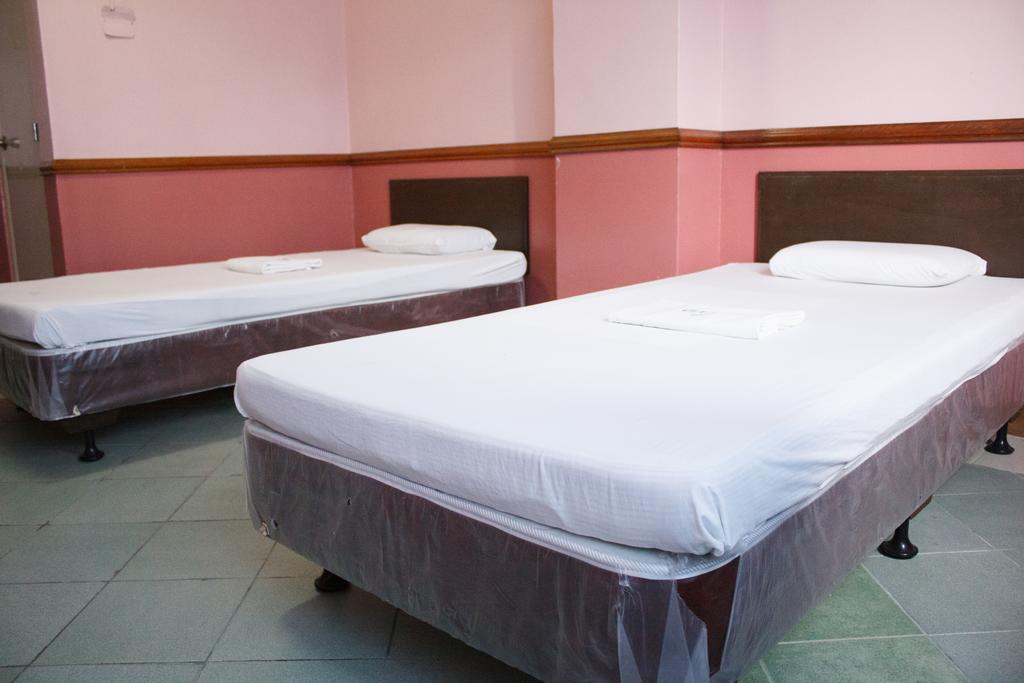 Gv Hotel - Maasin Maasin  Zewnętrze zdjęcie